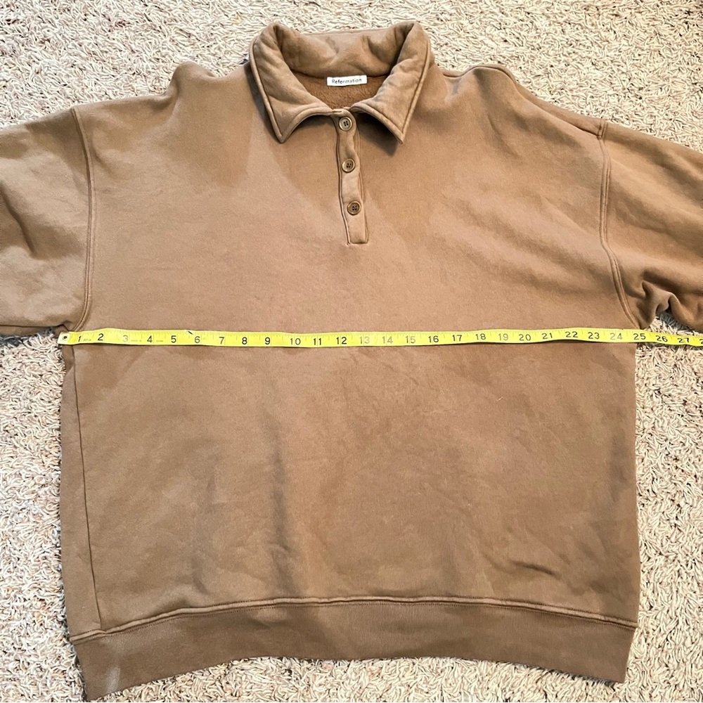 REFORMATION Vintage Oversized Polo Sweatshirt in Latte Size S - Picture 9 of 10